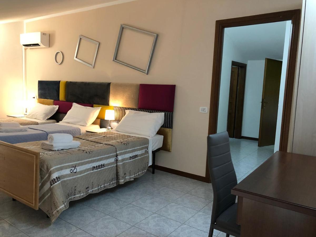 Bed and Breakfast Visaya à Ponsacco Extérieur photo